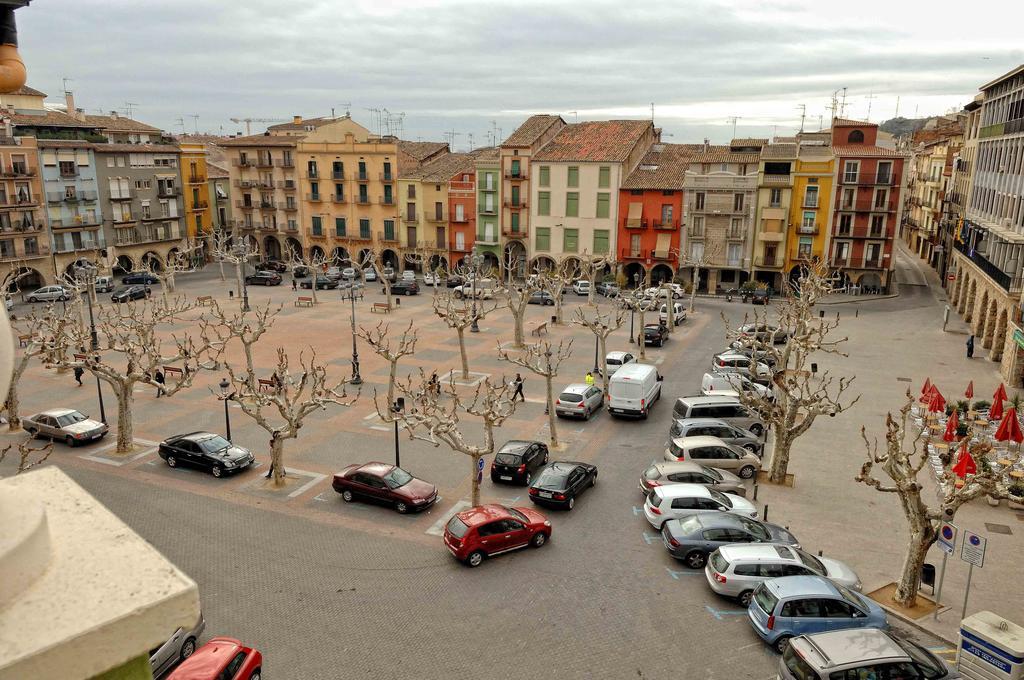 Appartement Ático del Holandés à Balaguer Chambre photo